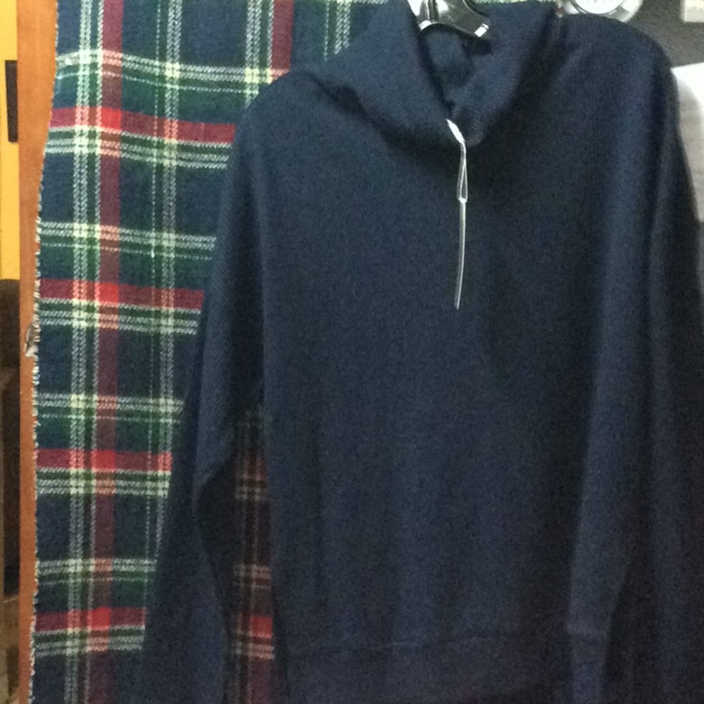 Killing Pullover Top